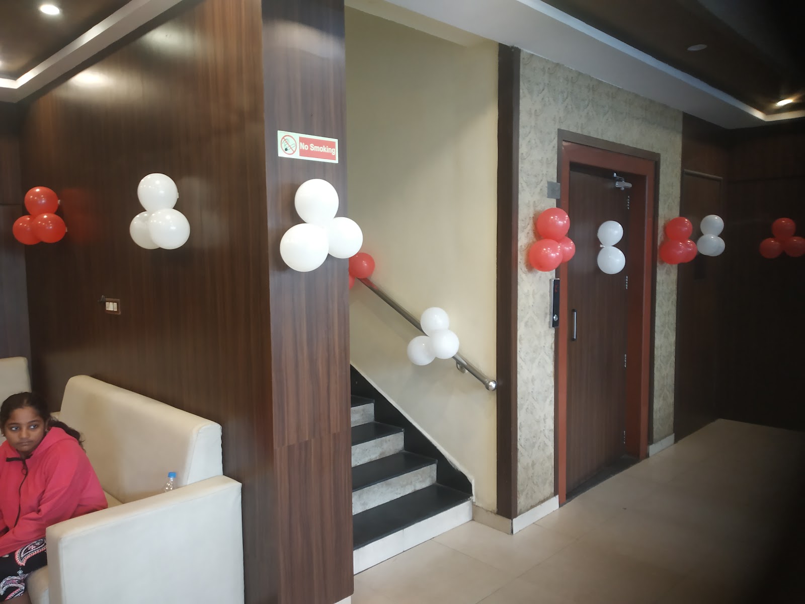 Grand Sandarshini Inn — Banquet Hall in Koti, Hyderabad (on-site parking, in-house decoration, outside catering allowed, bar service available) — photo 4