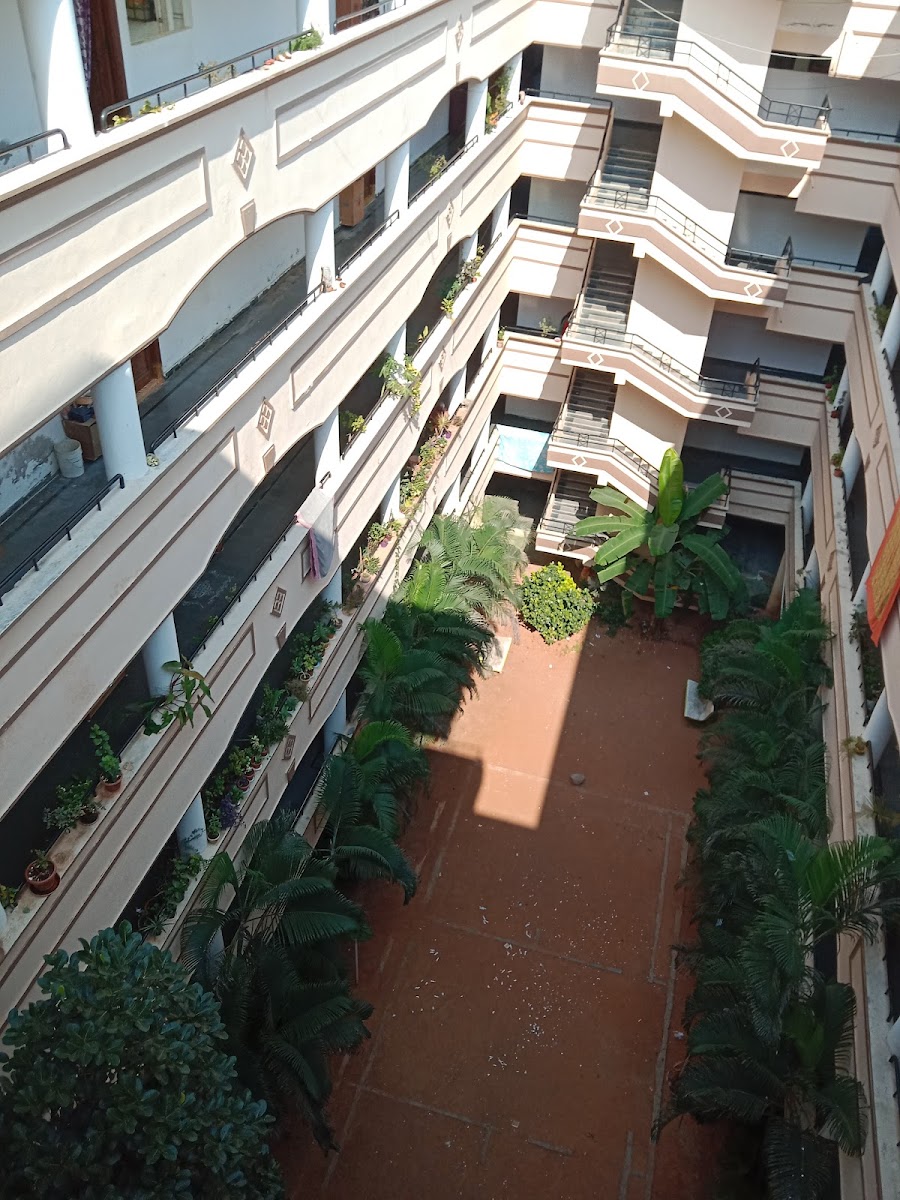 Naksh Banquet — Banquet Hall in Hyderabad (on-site parking, in-house decoration, bar service available, 250–300 guest capacity)