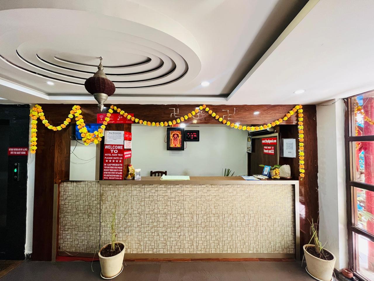 Hotel Raintr33 — Banquet Hall in Hi Tech City, Hyderabad (on-site parking, in-house decoration, outside catering allowed, bar service available) — photo 3