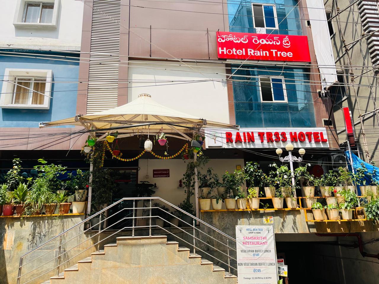 Hotel Raintr33 — Banquet Hall in Hi Tech City, Hyderabad (on-site parking, in-house decoration, outside catering allowed, bar service available) — photo 4