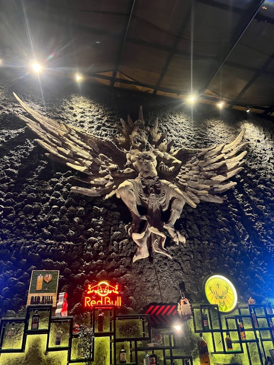 Absorb - The Boutique Bar — Pub/Bar in Jubilee Hills, Hyderabad (on-site parking, in-house decoration, DJ permitted, bar service available) — photo 4