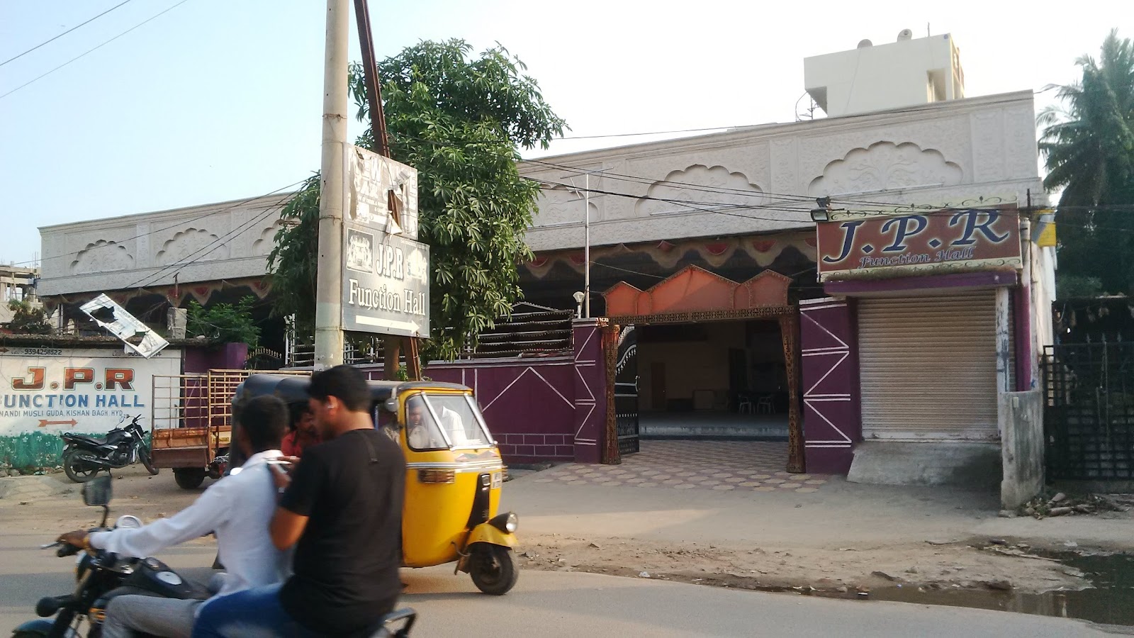 JPR Function Hall — Banquet Hall in Kishan Bagh, Hyderabad (on-site parking, in-house decoration, bar service available, 780–900 guest capacity) — photo 3