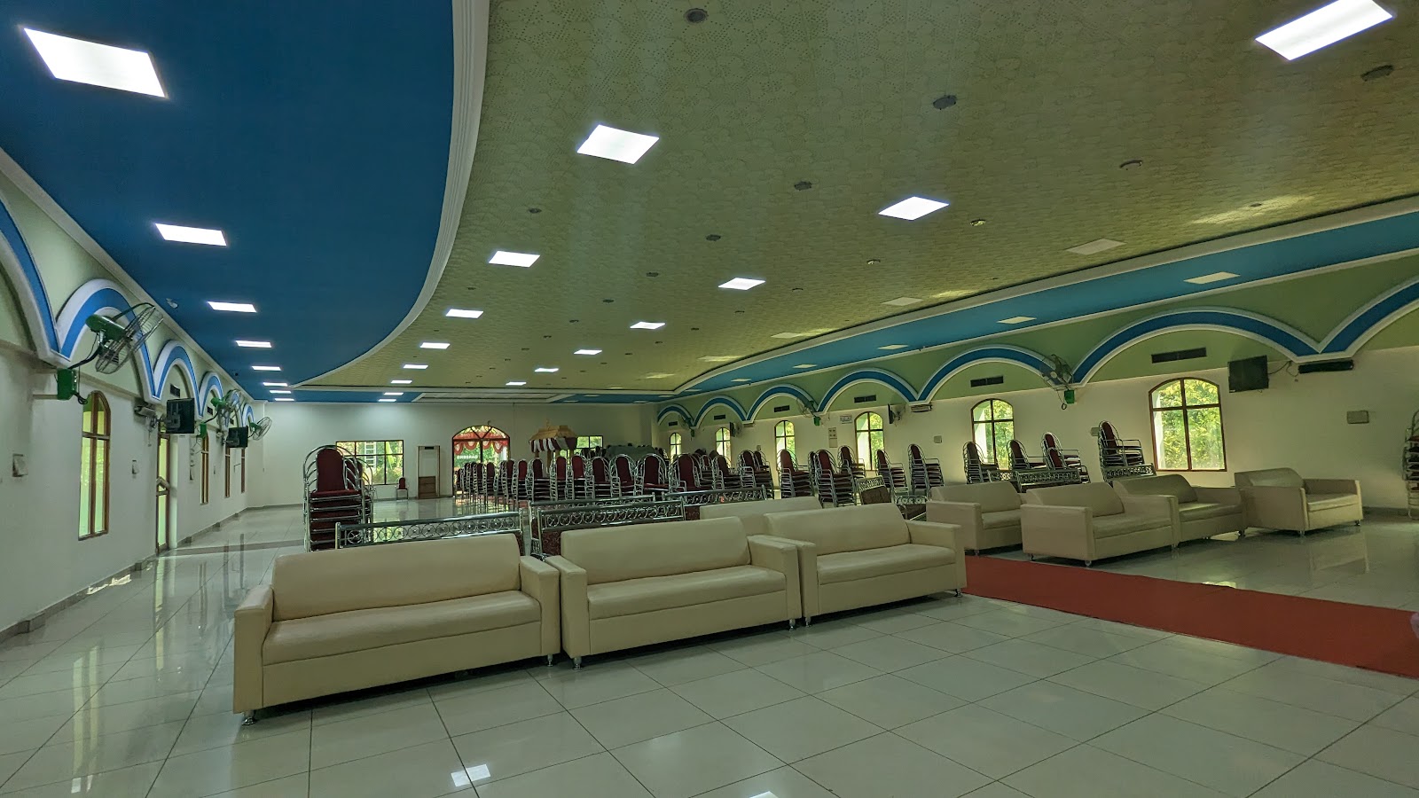 Sai Gardens — Banquet Hall in Mallapur, Hyderabad (on-site parking, in-house decoration, DJ permitted, bar service available) — photo 3