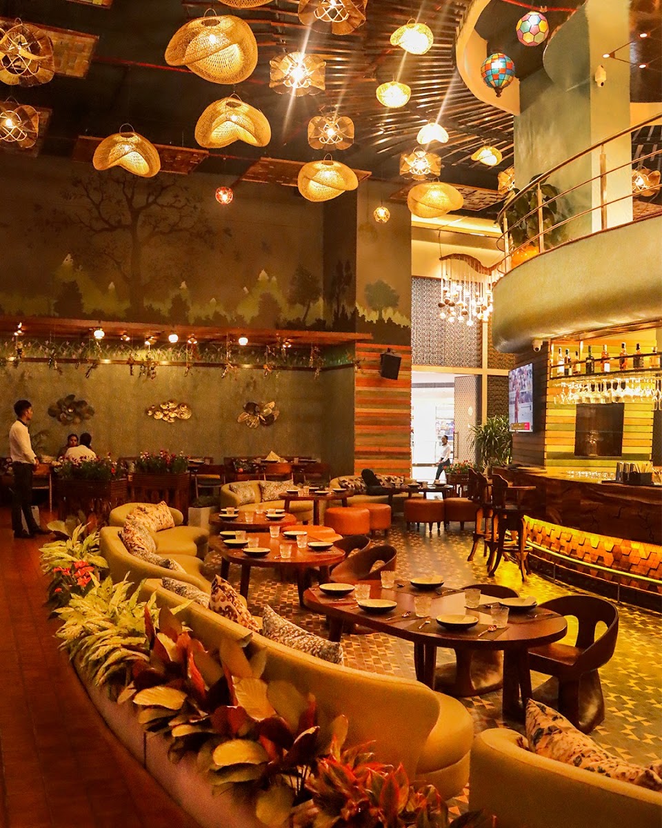 Sstella Asian Kitchen And Bar — Pub/Bar in Bangalore (on-site parking, in-house decoration, DJ permitted, bar service available)