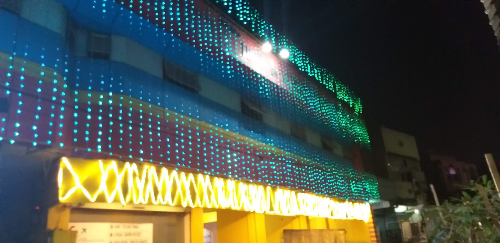 Khaja's Limra Function Hall — Banquet Hall in Erragadda, Hyderabad (on-site parking, in-house decoration, outside catering allowed, bar service available) — photo 4