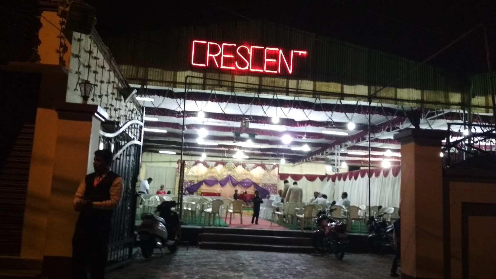 Crescent Garden Function Hall — Banquet Hall in Toli Chowki, Hyderabad (on-site parking, in-house decoration, bar service available, 150–200 guest capacity)