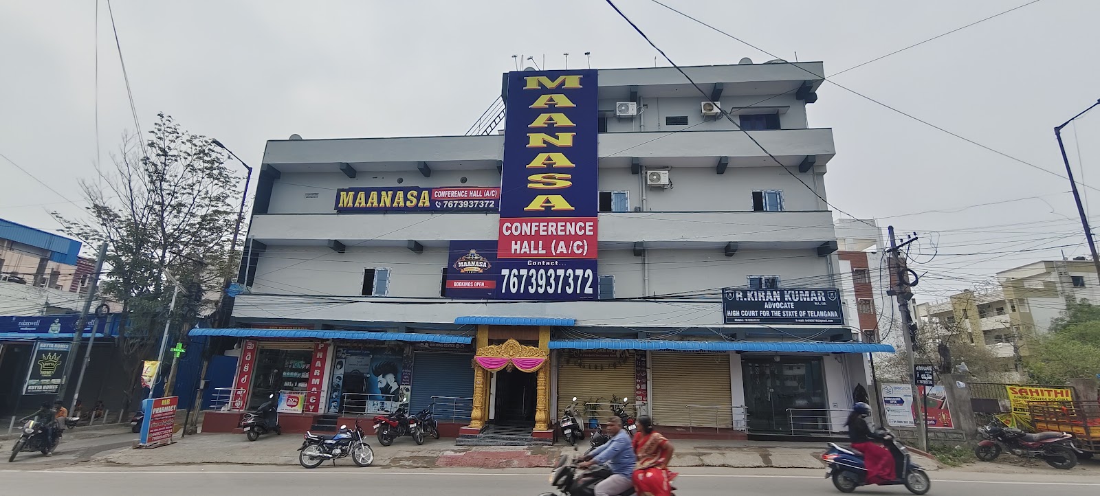 Manasa Conference Hall — Banquet Hall in Hyderabad (on-site parking, in-house decoration, bar service available, 150–250 guest capacity)