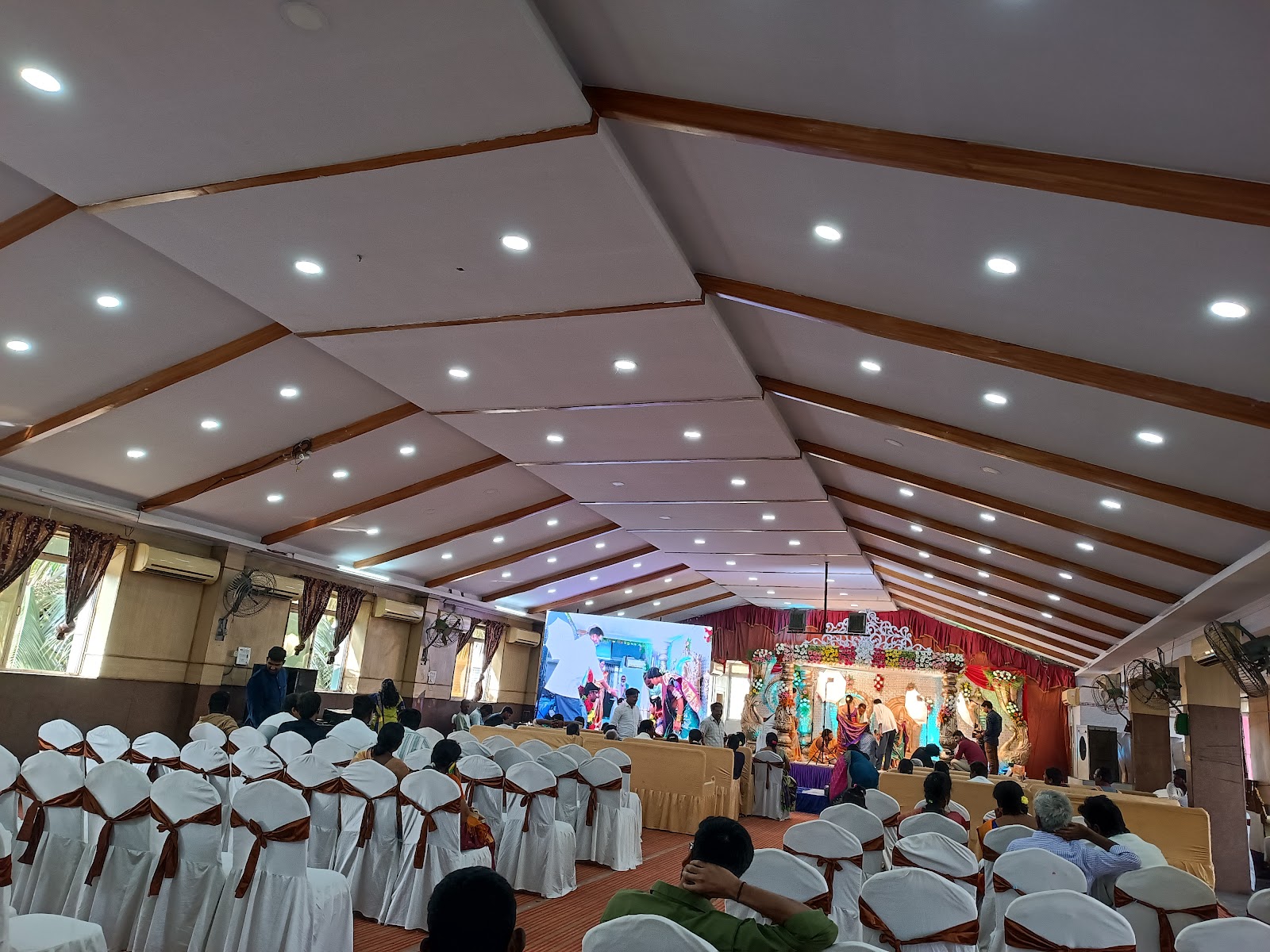 Rama Function Hall — Banquet Hall in Hyderabad (on-site parking, in-house decoration, bar service available, 400–600 guest capacity)
