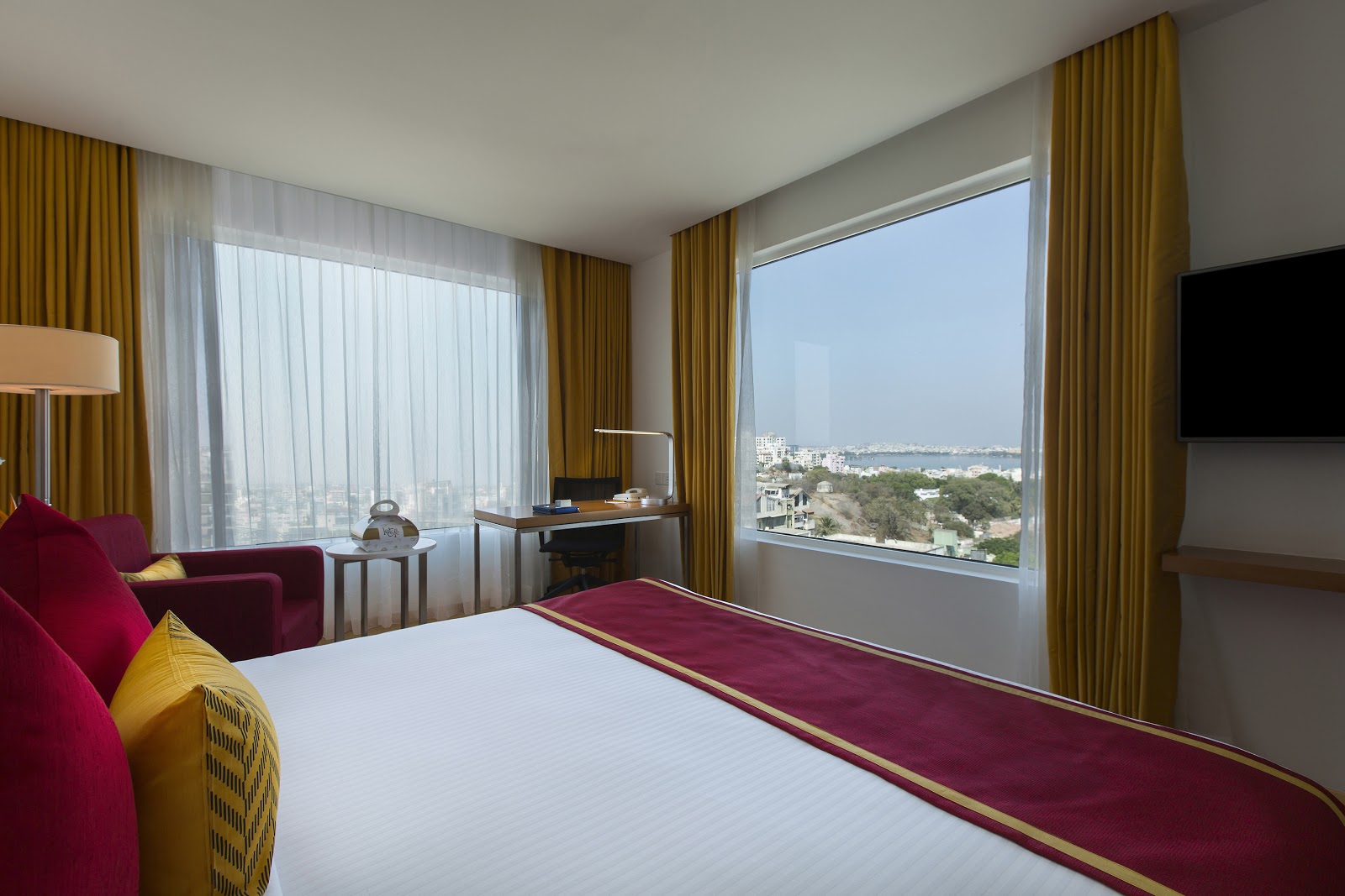 Mercure Hyderabad KCP — Banquet Hall in Panjagutta, Hyderabad (on-site parking, in-house decoration, outside catering allowed, bar service available) — photo 2