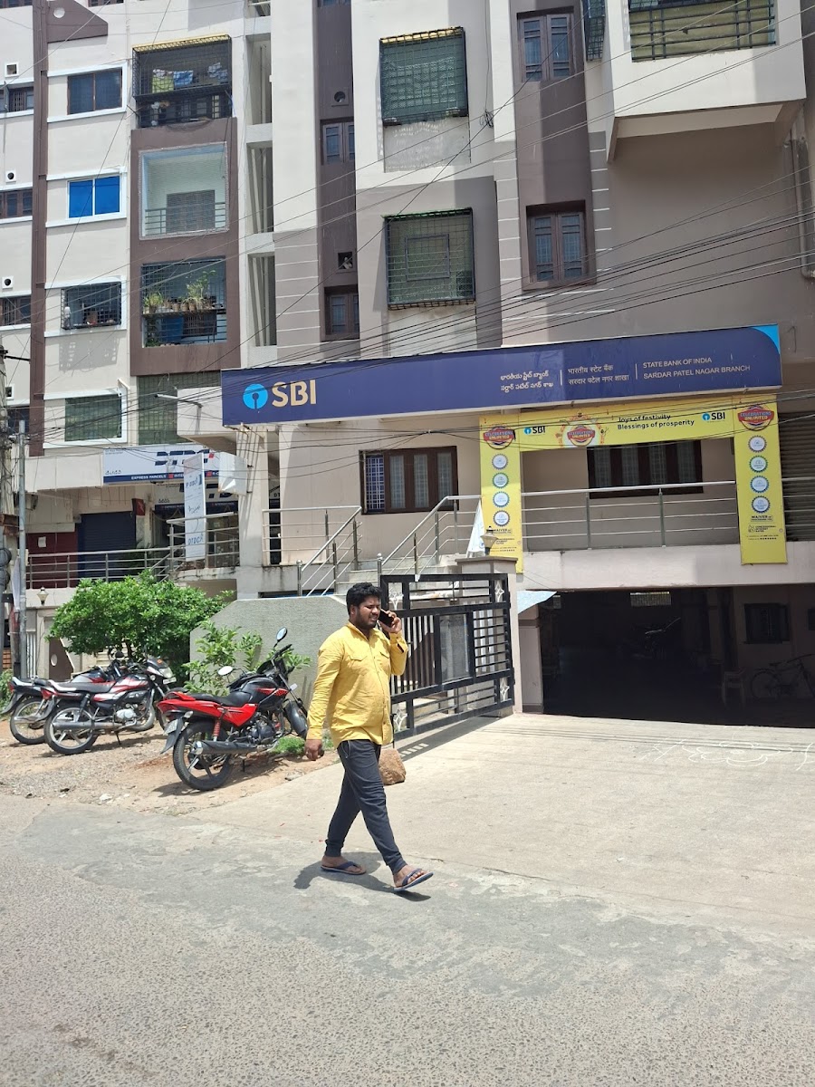 Sardar Patel Nagar Community Hall — Banquet Hall in Kukatpally, Hyderabad (on-site parking, in-house decoration, DJ permitted, bar service available) — photo 4