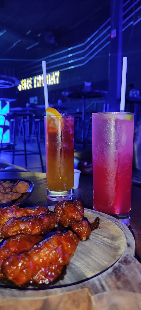 Carpe Diem — Banquet Hall in Hyderabad (on-site parking, in-house decoration, DJ permitted, bar service available)