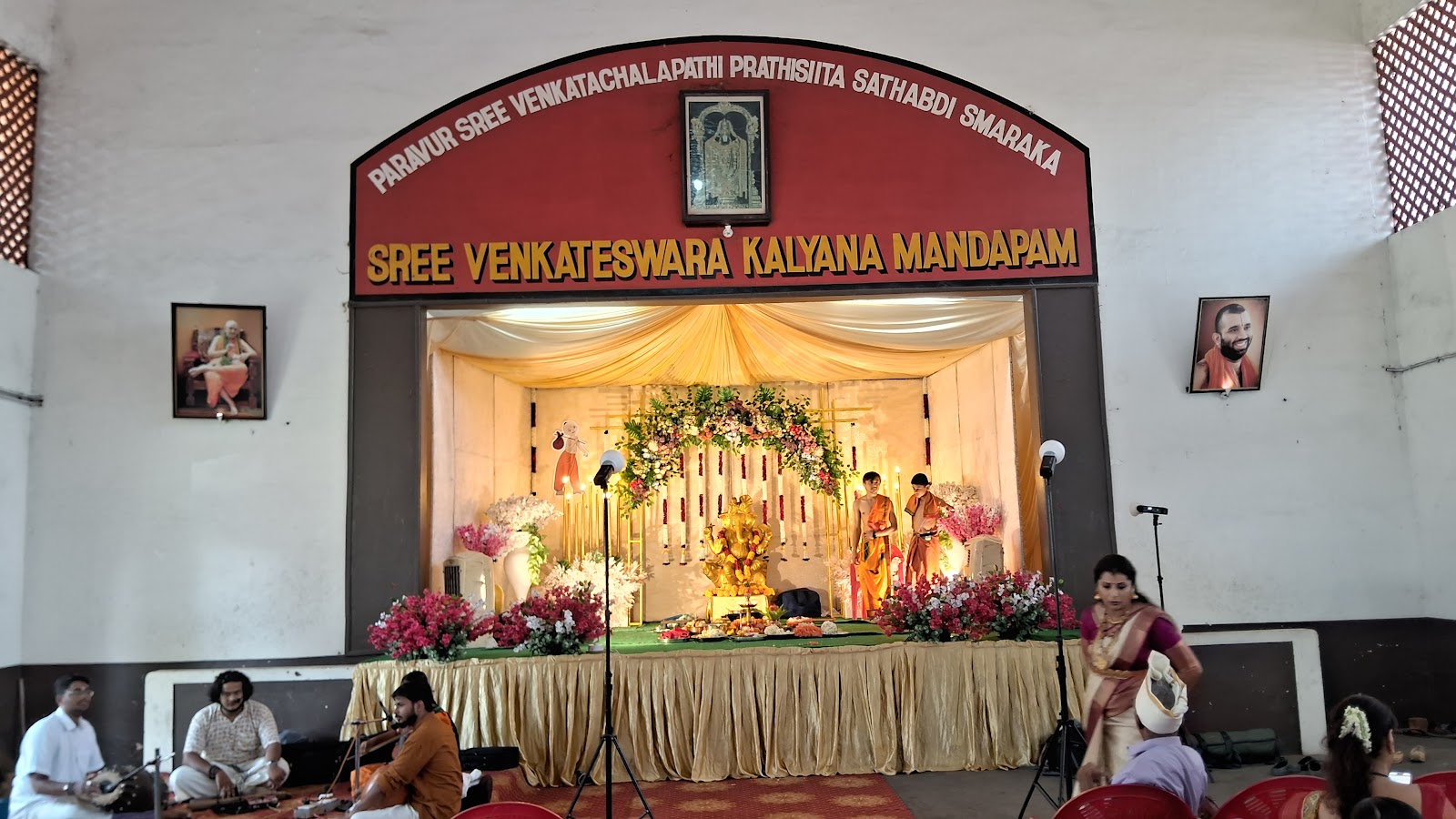 Sri Venkateshwara Swamy Kalyana Mandapam — Banquet Hall in Banjara Hills, Hyderabad (on-site parking, in-house decoration, DJ permitted, bar service available) — photo 3