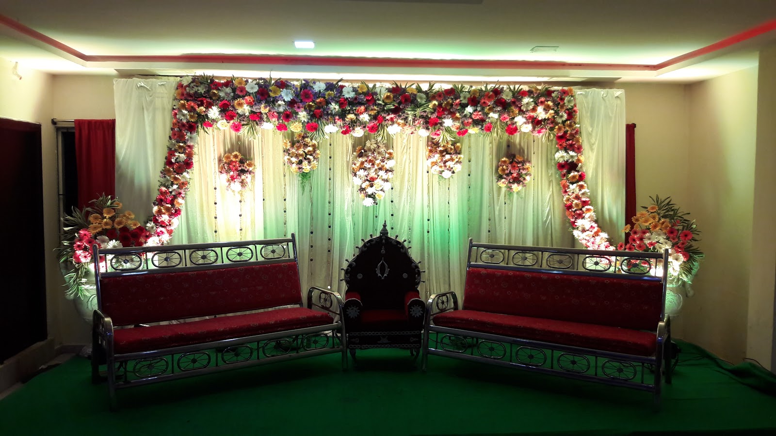 ZNR Function Plaza — Banquet Hall in Hyderabad (on-site parking, in-house decoration, bar service available, 150–250 guest capacity)