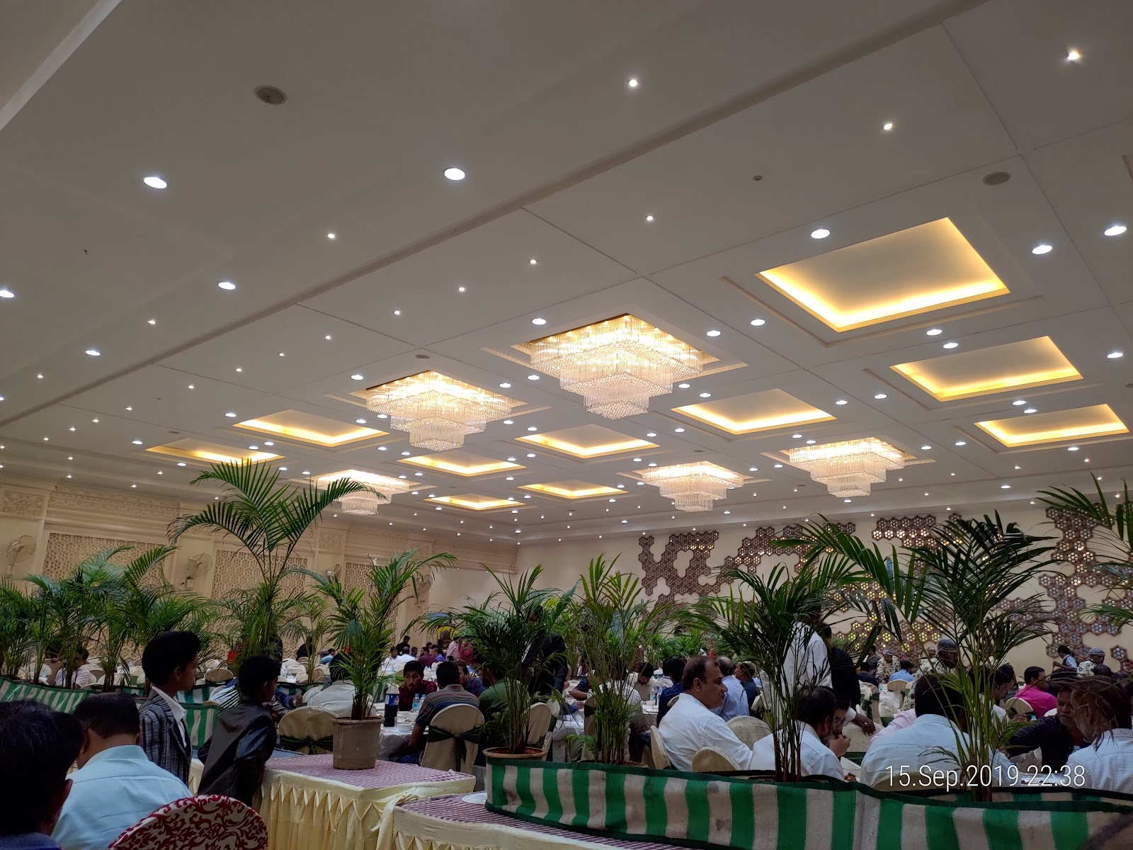 Kings Palace Function Hall — Banquet Hall in Mehdipatnam, Hyderabad (on-site parking, in-house decoration, bar service available, 1500–2250 guest capacity) — photo 2
