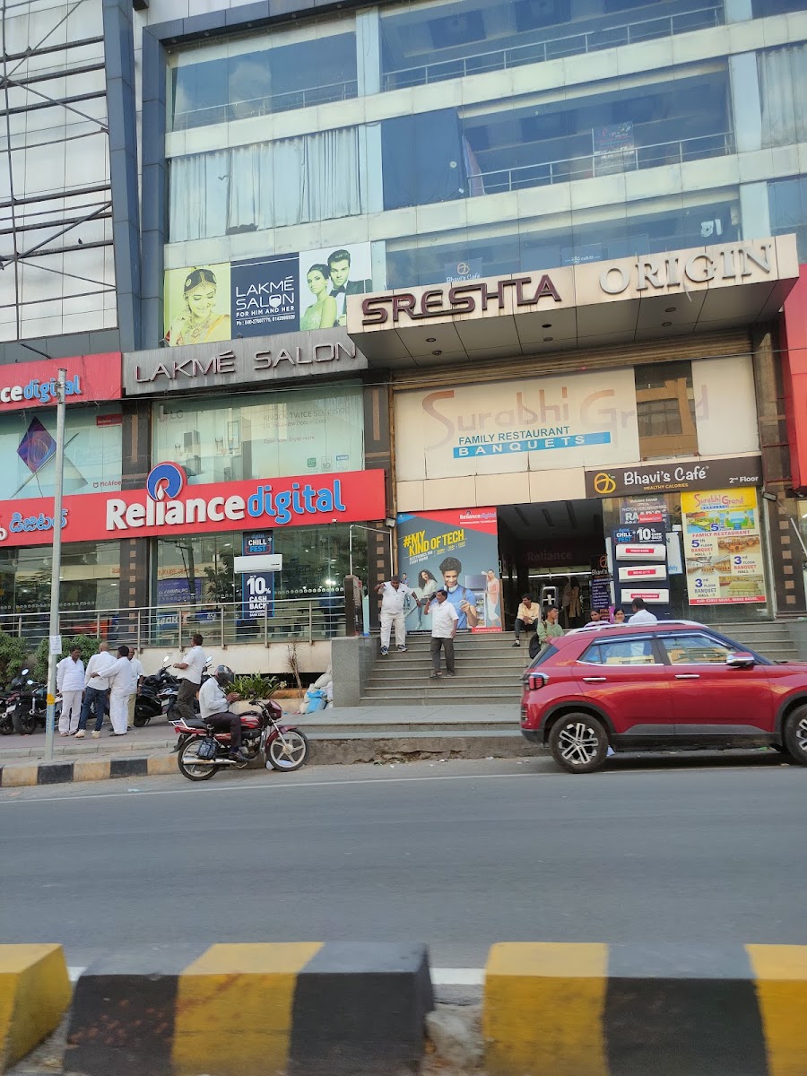 Surabhi Grand Restaurant and Banquet Hall — Banquet Hall in Amberpet, Hyderabad (on-site parking, in-house decoration, outside catering allowed, bar service available) — photo 2