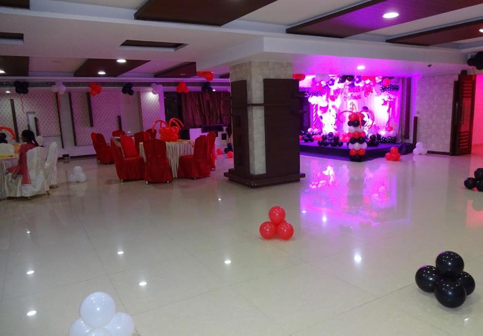 Surabhi Grand Restaurant and Banquet Hall — Banquet Hall in Amberpet, Hyderabad (on-site parking, in-house decoration, outside catering allowed, bar service available) — photo 4