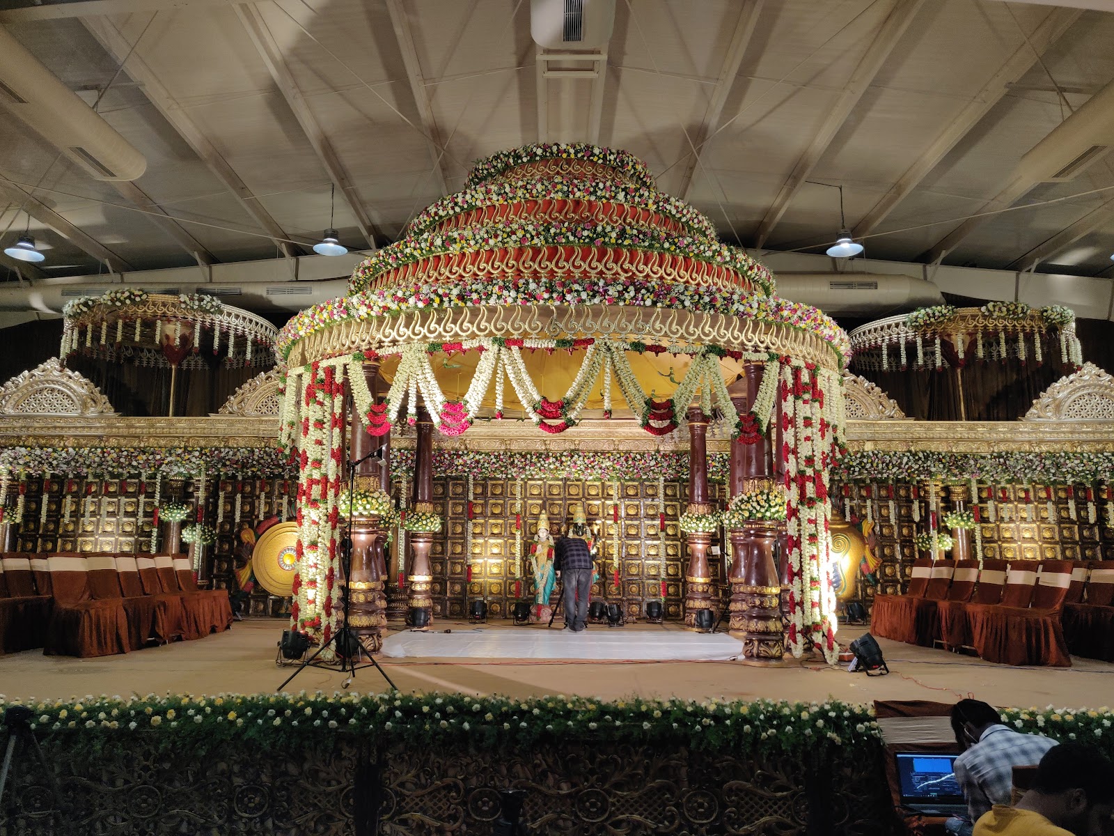 Sree Lakshmi Convention — Banquet Hall in Secunderabad, Hyderabad (on-site parking, in-house decoration, DJ permitted, bar service available)