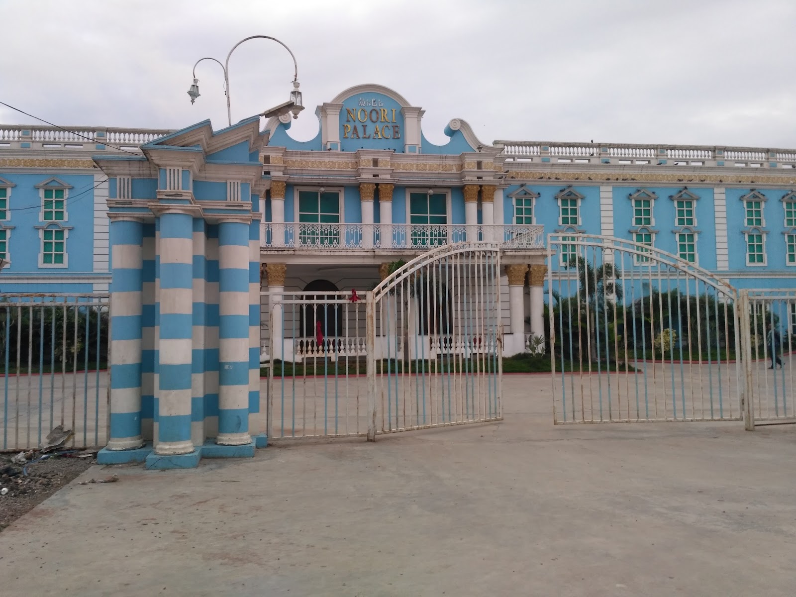 Noori Palace Function Hall — Banquet Hall in Chandrayangutta, Hyderabad (on-site parking, in-house decoration, bar service available, 1000–2000 guest capacity) — photo 2