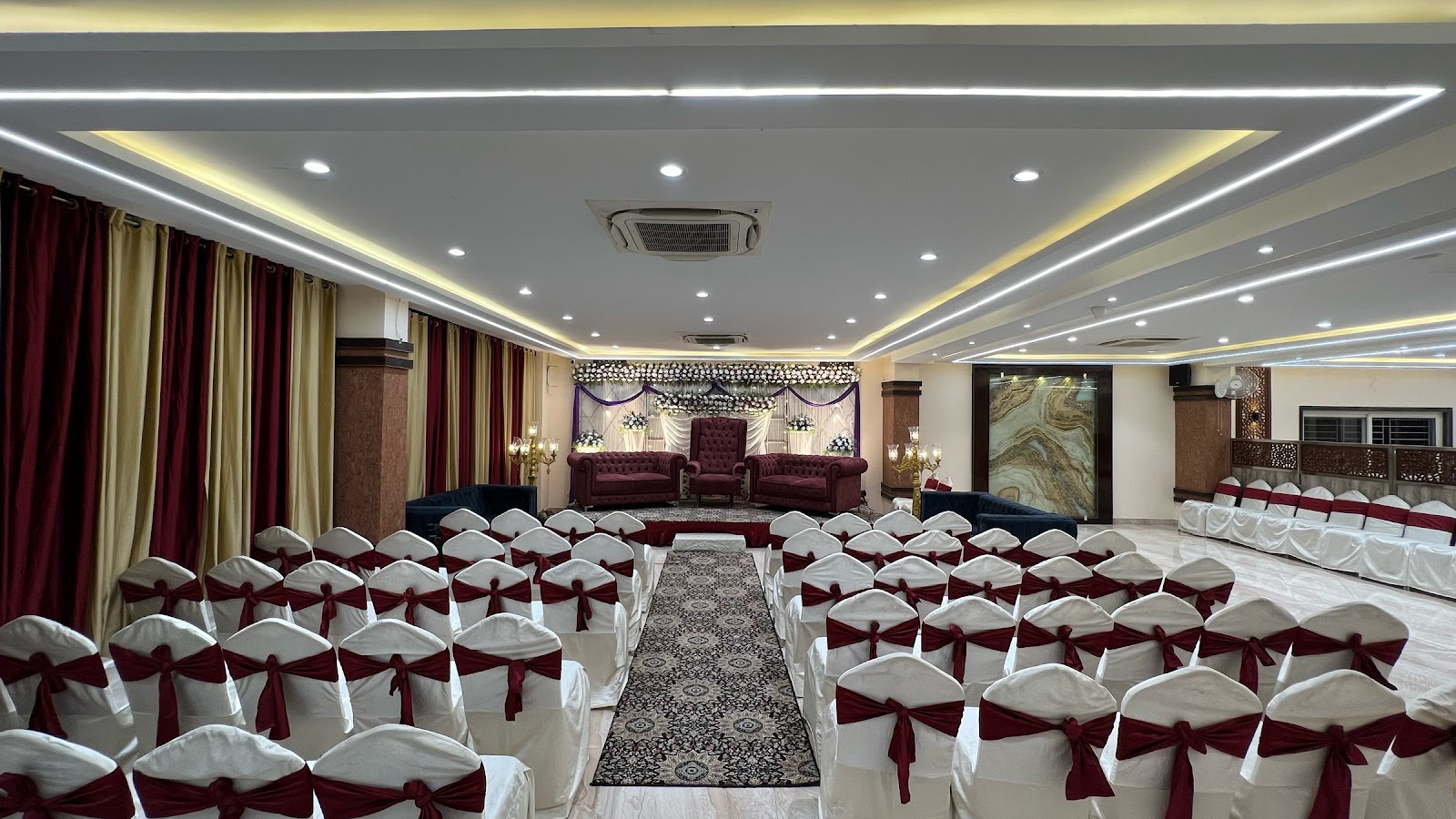 AR Banquets — Banquet Hall in Hyderabad (on-site parking, in-house decoration, bar service available, 450–600 guest capacity)
