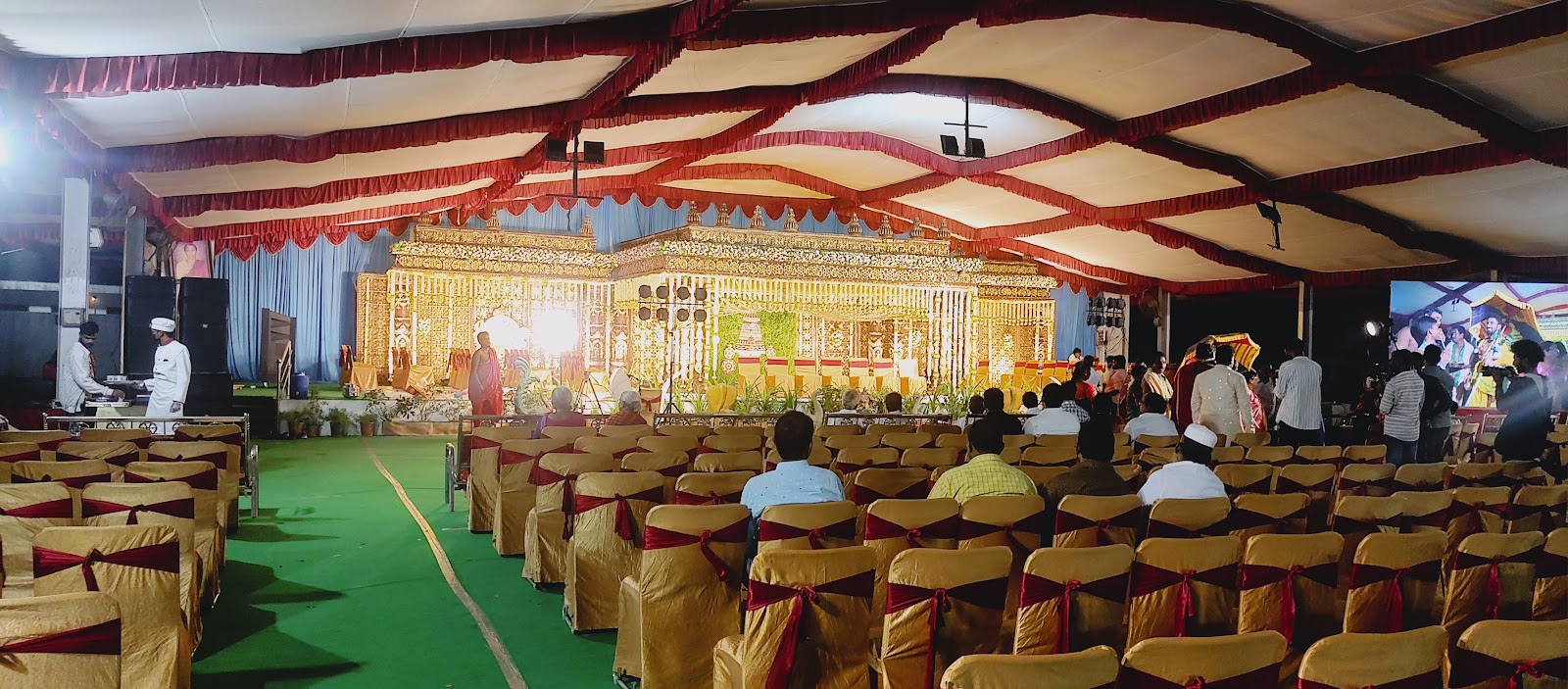 Jupally Balamma velama Function Hall — Banquet Hall in Shamirpet, Hyderabad (on-site parking, in-house decoration, bar service available, 1000–1500 guest capacity) — photo 2