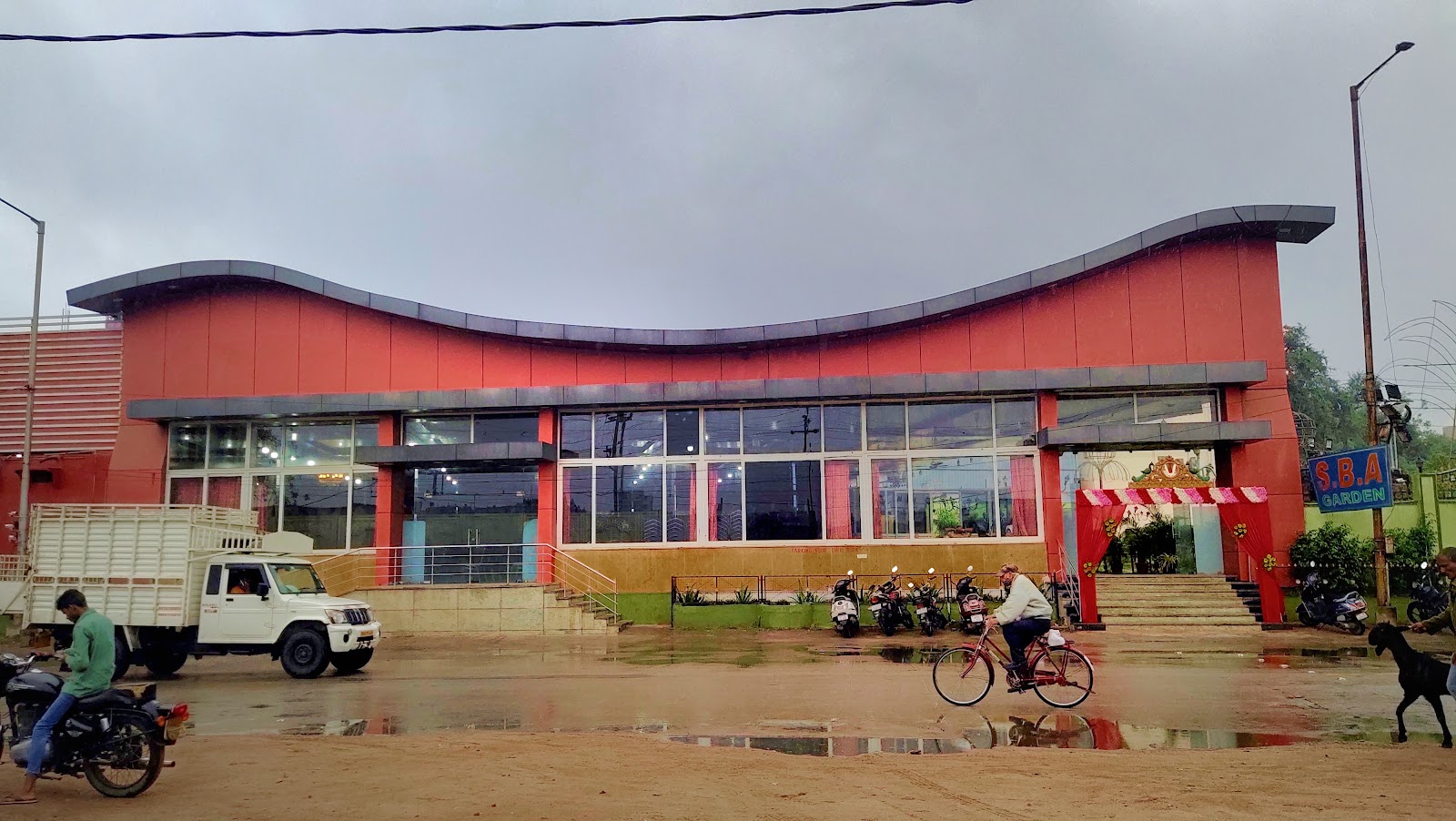 SBA Garden — Banquet Hall in Karwan, Hyderabad (on-site parking, in-house decoration, DJ permitted, bar service available) — photo 3