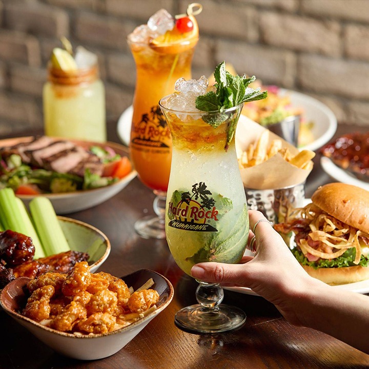 Hard Rock Cafe · Banjara Hills — Restaurant in Banjara Hills, Hyderabad (on-site parking, in-house decoration, DJ permitted, bar service available) — photo 2