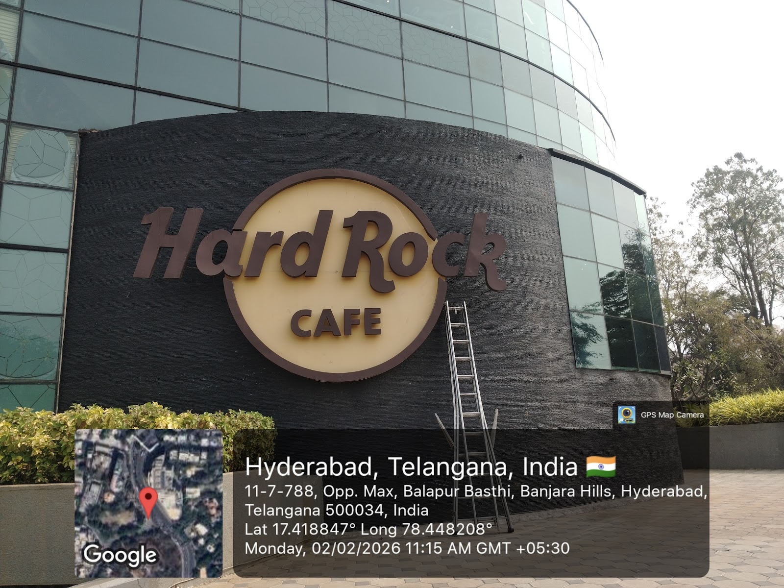 Hard Rock Cafe · Banjara Hills — Restaurant in Banjara Hills, Hyderabad (on-site parking, in-house decoration, DJ permitted, bar service available) — photo 4