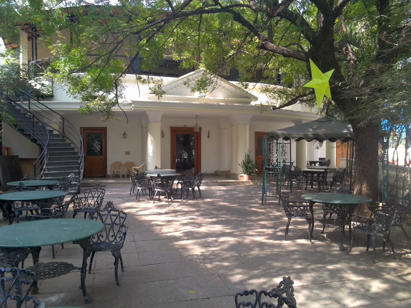 Kshetra Vegetarian Restaurant — Banquet Hall in Hyderabad (on-site parking, in-house decoration, bar service available, 150–250 guest capacity)