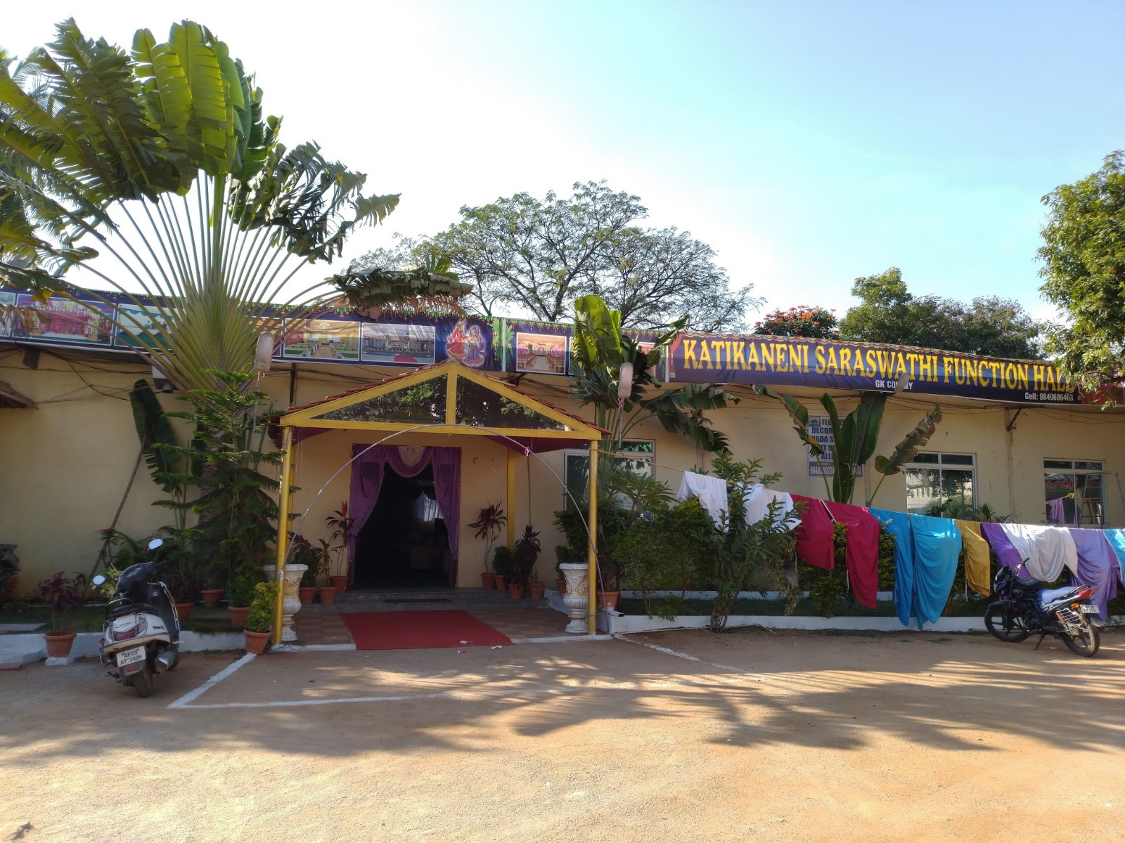 Katikaneni Saraswathi Function Hall · Secunderabad — Banquet Hall in Hyderabad (on-site parking, in-house decoration, bar service available, 800–1200 guest capacity)