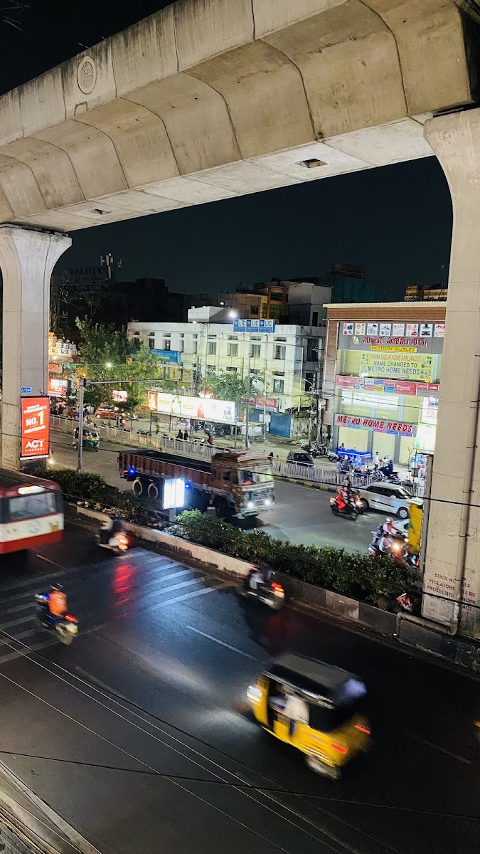 Hotel Brundavan Pride — Banquet Hall in Dilsukhnagar, Hyderabad (on-site parking, in-house decoration, outside catering allowed, bar service available) — photo 4