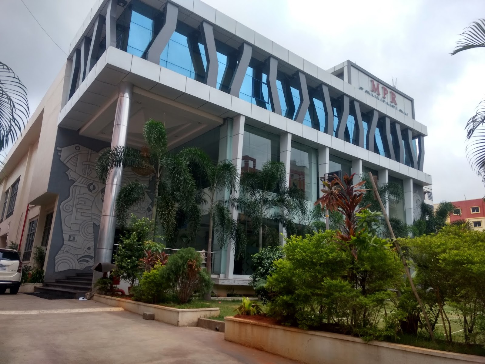 NR convention — Banquet Hall in Chintal, Hyderabad (on-site parking, in-house decoration, bar service available, 300–450 guest capacity) — photo 4