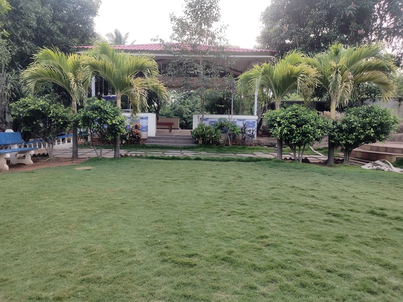 Vintage Farm House — Farm House in Chandrayangutta, Hyderabad (on-site parking, in-house decoration, bar service available, 4.2★ rated)