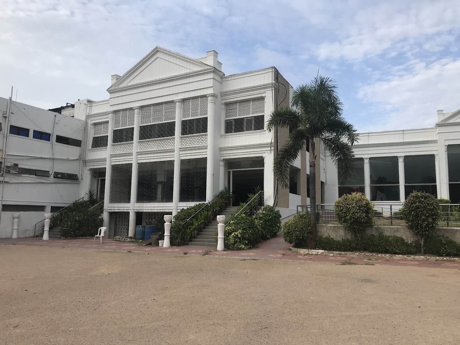Eden Garden Function Palace — Banquet Hall in Hyderguda, Hyderabad (on-site parking, in-house decoration, DJ permitted, bar service available) — photo 4