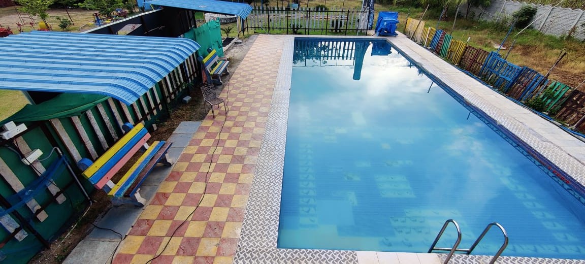 Sara Farmhouse — Farm House in Hyderabad (on-site parking, in-house decoration, DJ permitted, bar service available)