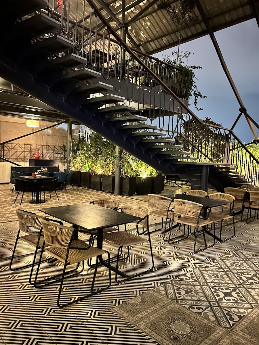 The Watering Hole · BTM Layout — Banquet Hall in BTM Layout, Bangalore (on-site parking, in-house decoration, DJ permitted, bar service available) — photo 4