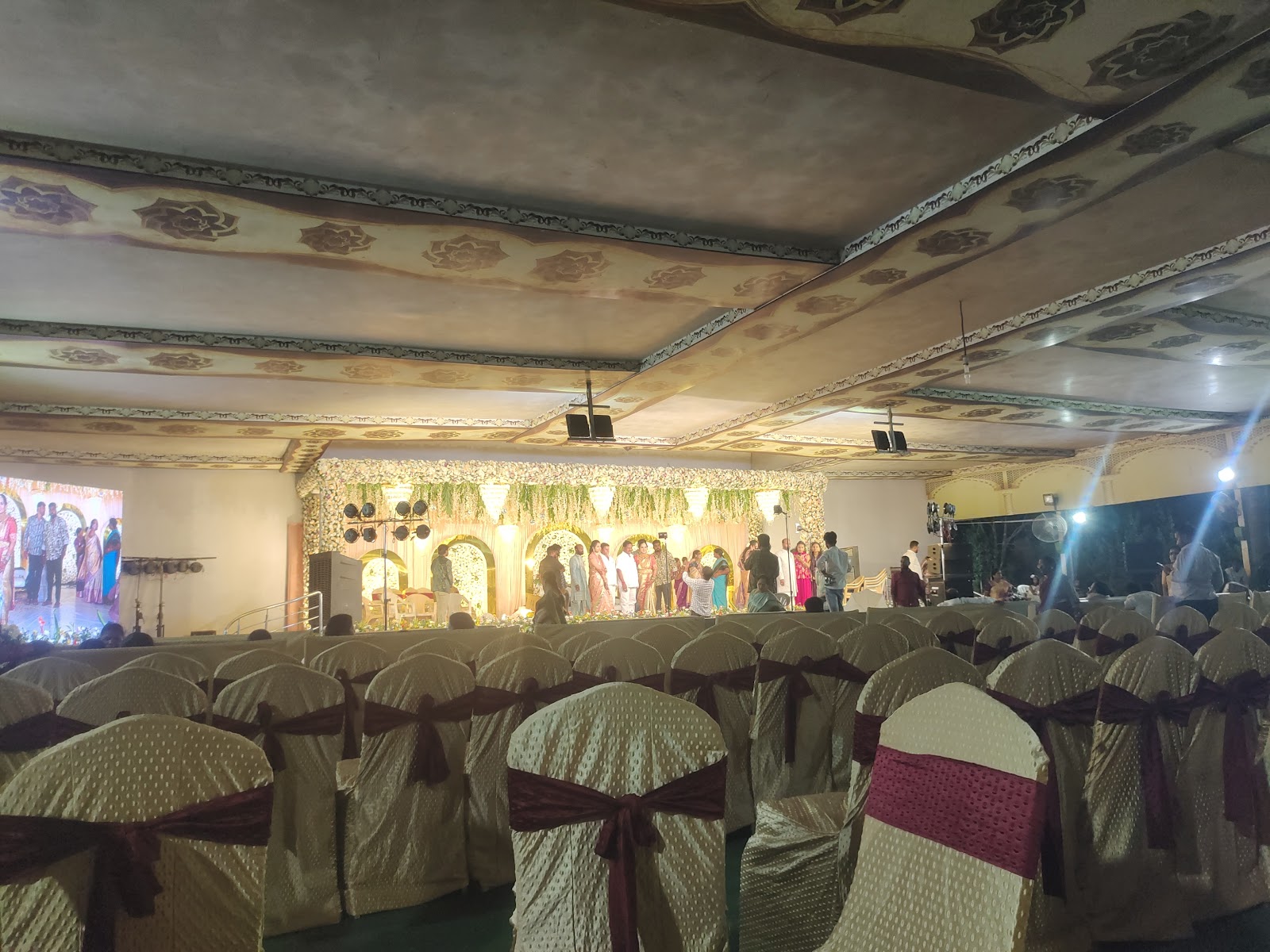 Pulapally Balaiah Yadav Function Hall — Banquet Hall in Secunderabad, Hyderabad (on-site parking, in-house decoration, DJ permitted, bar service available) — photo 4