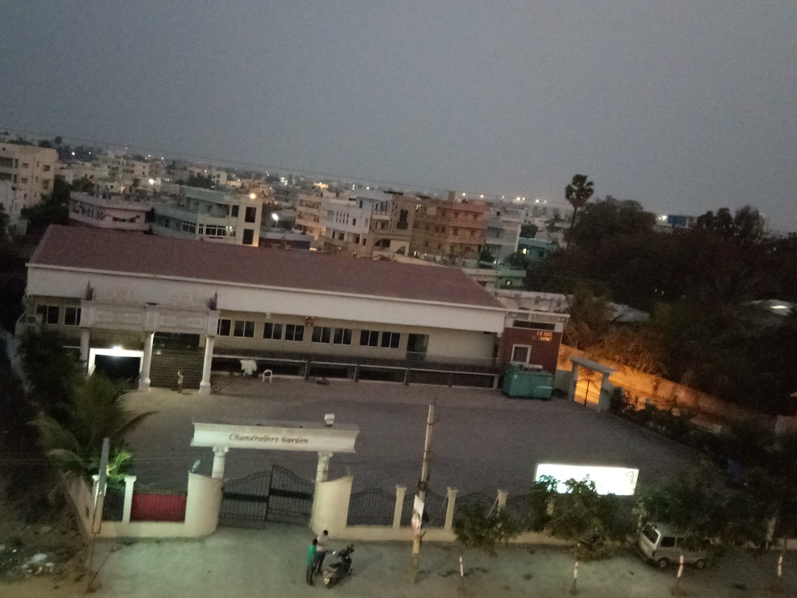 Chandra Giri Garden — Banquet Hall in Secunderabad, Hyderabad (on-site parking, in-house decoration, DJ permitted, bar service available) — photo 4