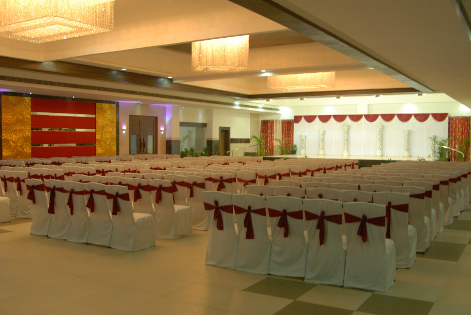 Hotel Kinara Grand · Vanasthalipuram — Banquet Hall in Vanasthalipuram, Hyderabad (on-site parking, in-house decoration, outside catering allowed, bar service available) — photo 4
