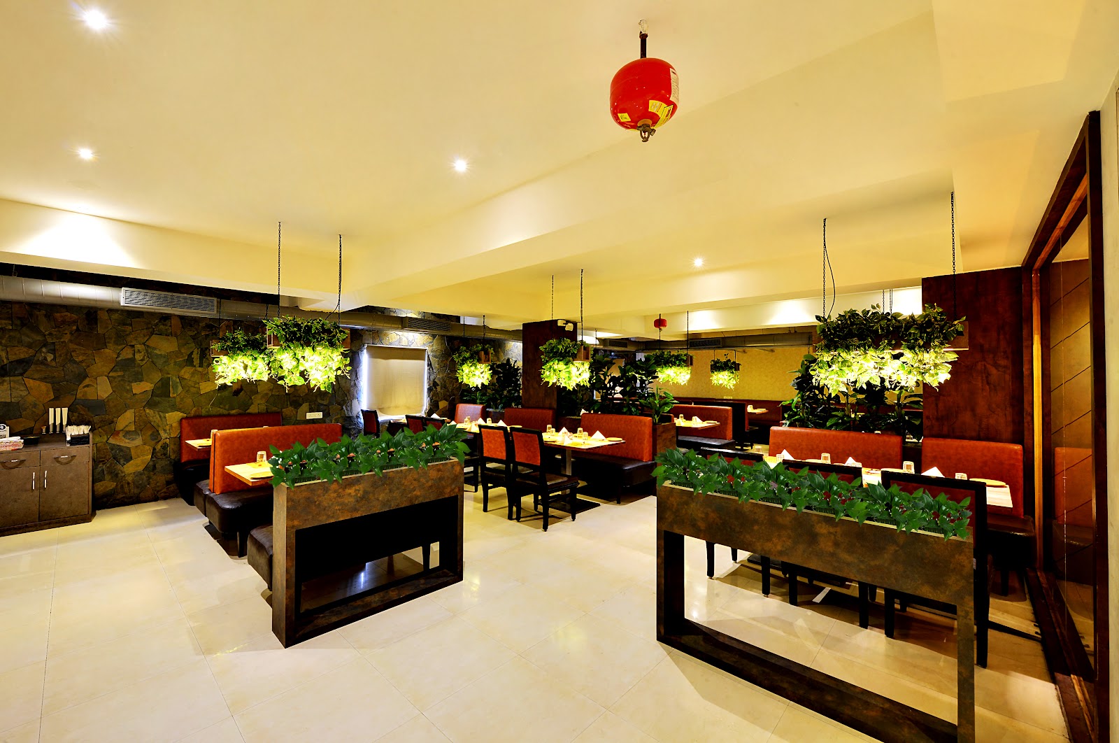 Hotel Kinara Grand · Kothapet — Banquet Hall in Hyderabad (on-site parking, in-house decoration, outside catering allowed, bar service available)