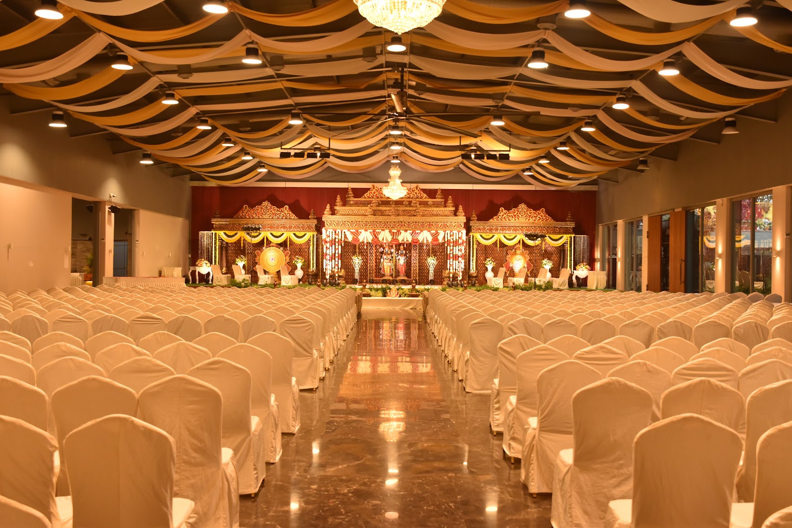 Sri Raja Rajeshwari Gardens — Banquet Hall in Hyderabad (on-site parking, in-house decoration, DJ permitted, bar service available)
