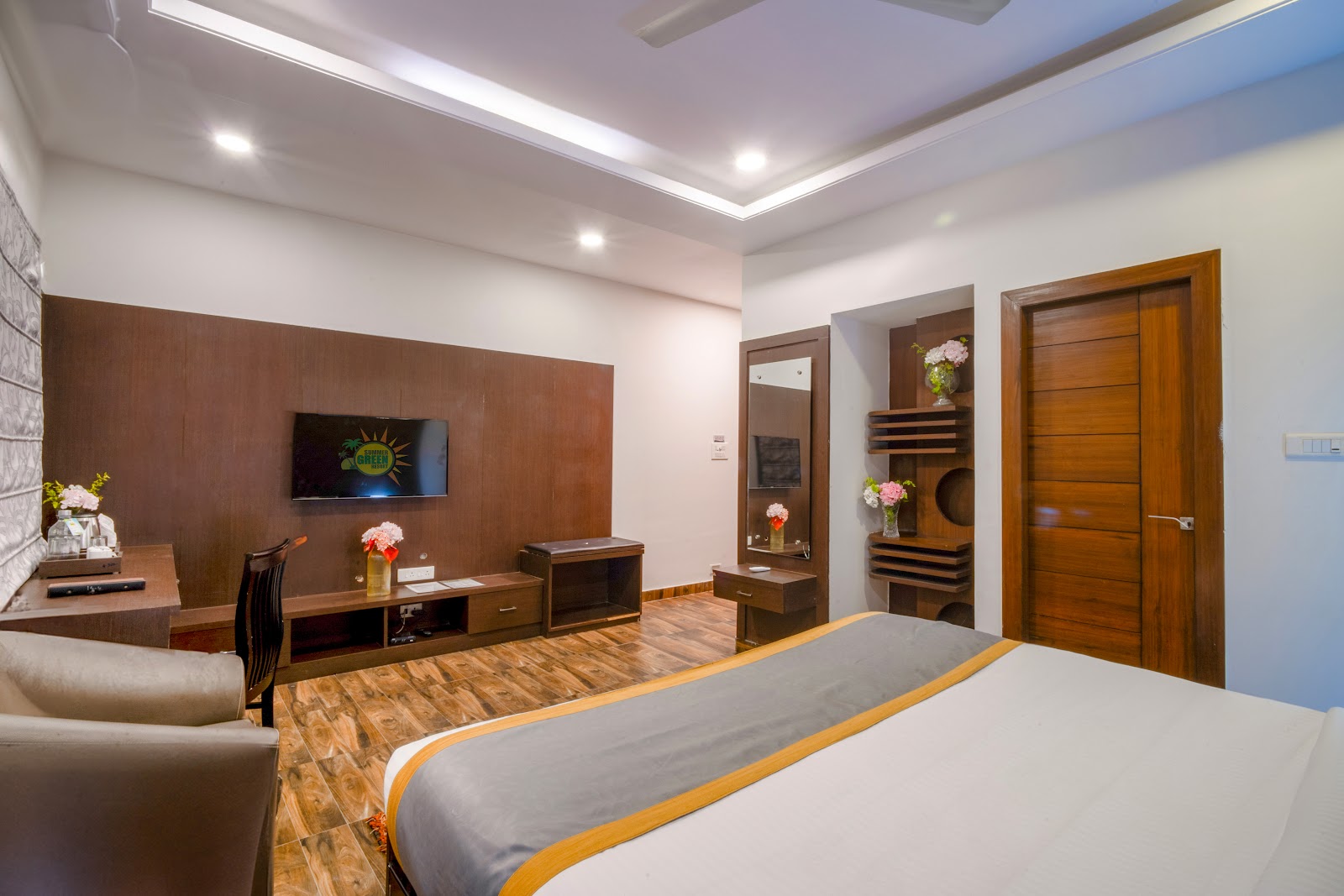 Summer Green Resort — Resort in Shamirpet, Hyderabad (on-site parking, in-house decoration, DJ permitted, bar service available) — photo 2