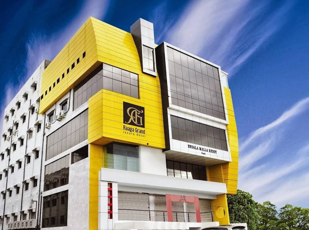 Raaga Grand Luxury Hotel — Banquet Hall in Kompally, Hyderabad (on-site parking, in-house decoration, outside catering allowed, bar service available)