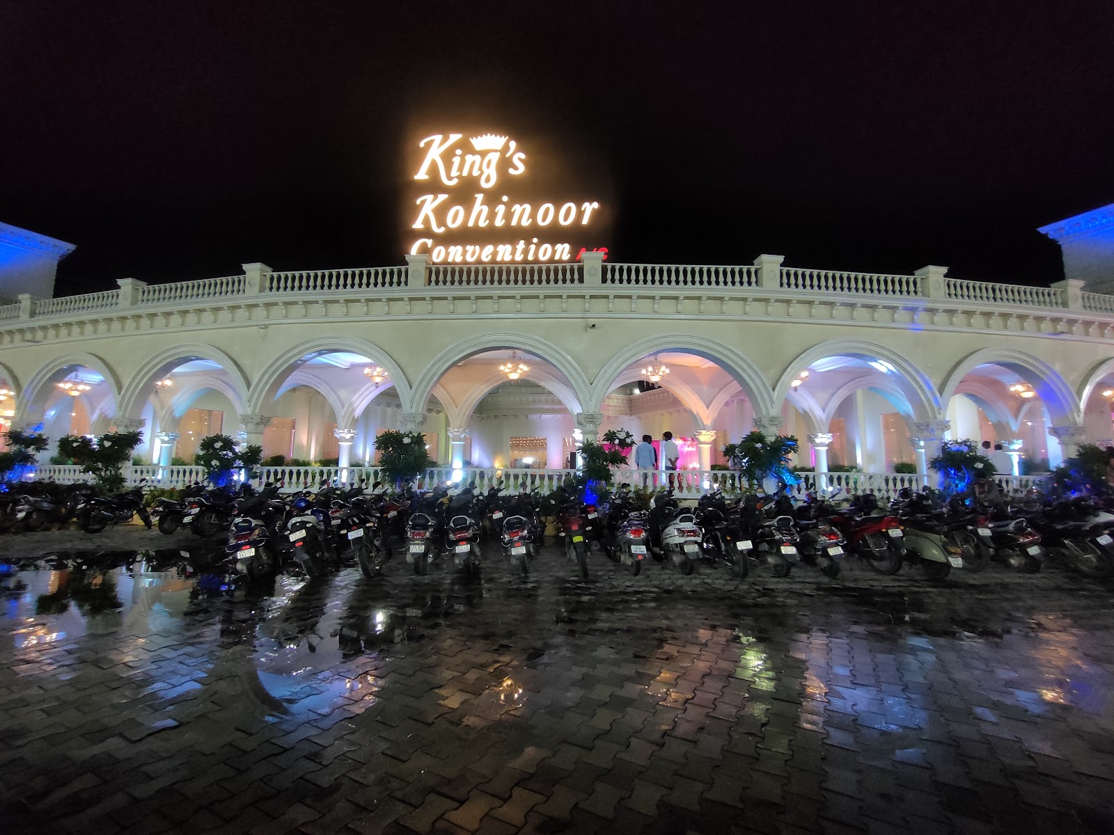 Kings Kohinoor Convention — Banquet Hall in Mehdipatnam, Hyderabad (on-site parking, in-house decoration, outside catering allowed, DJ permitted) — photo 3