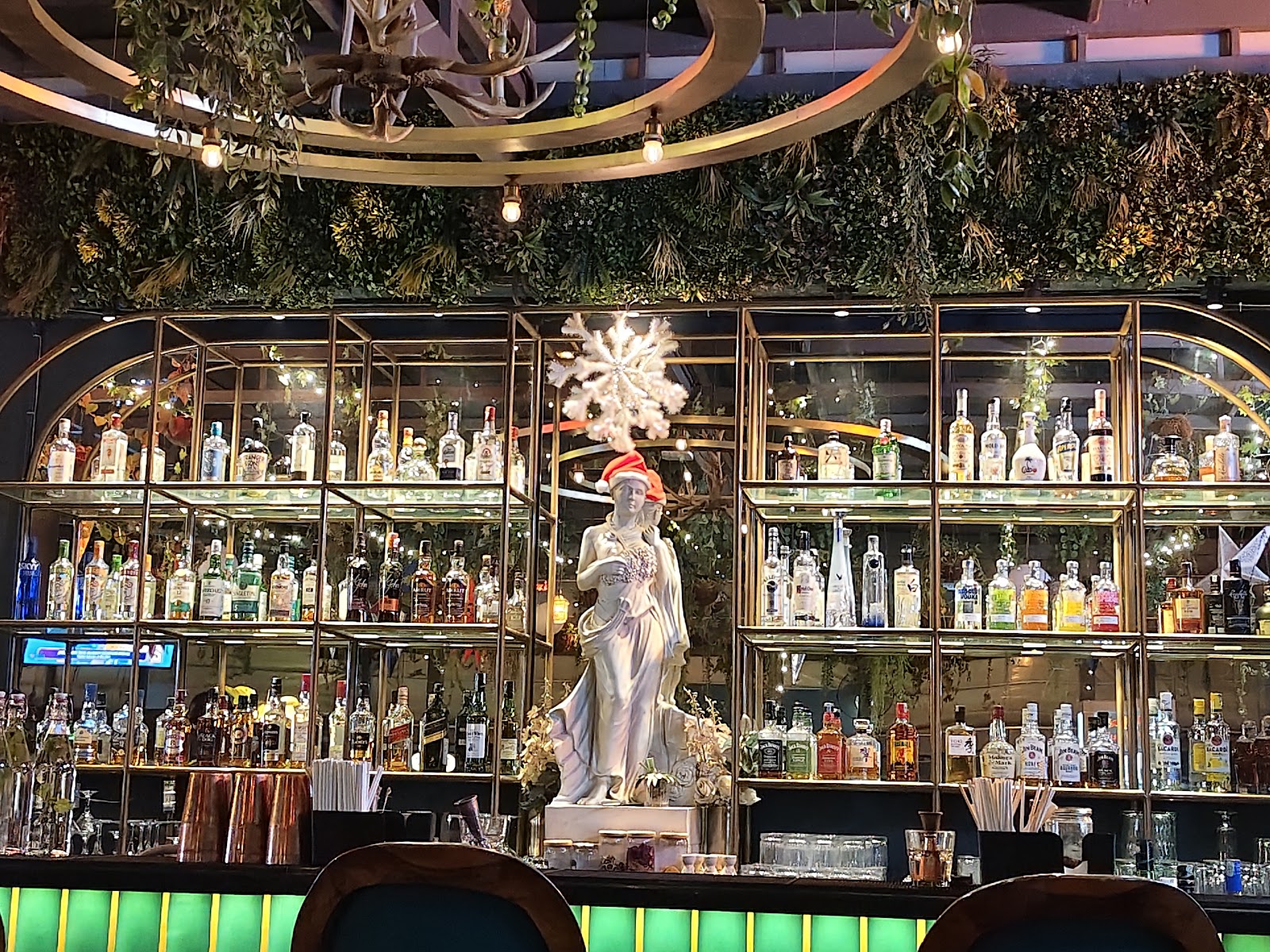 OMEGA-IX — Banquet Hall in Sahakara Nagar, Bangalore (on-site parking, in-house decoration, DJ permitted, bar service available) — photo 4