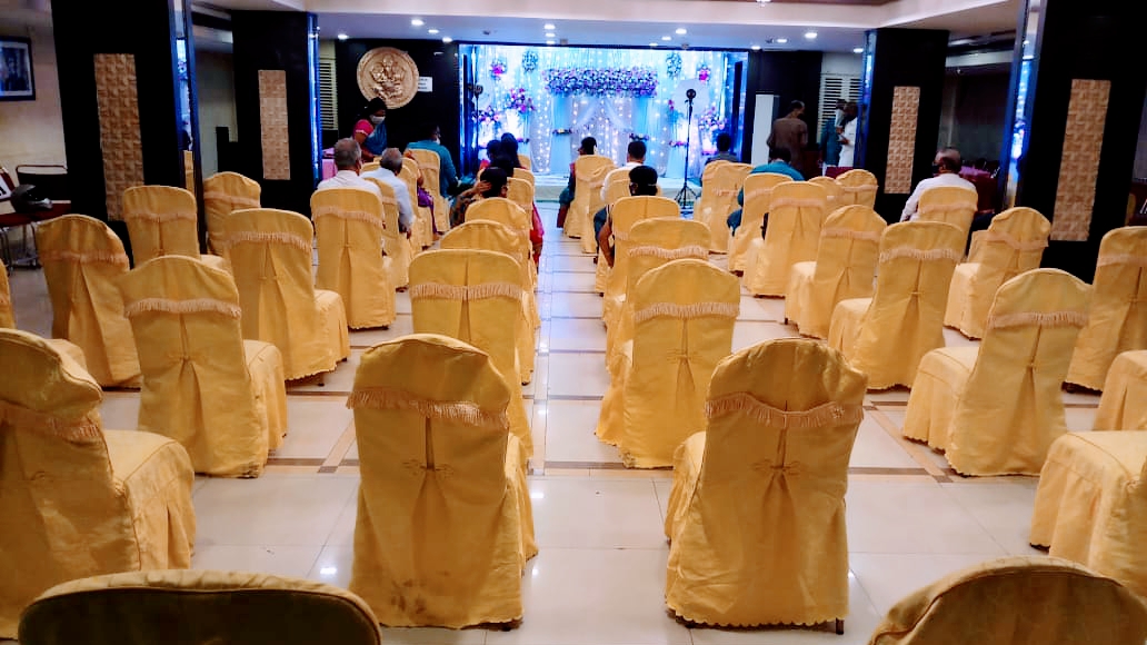 Usha Srii Banquet Hall — Banquet Hall in Hyderabad (on-site parking, in-house decoration, bar service available, 250–500 guest capacity)