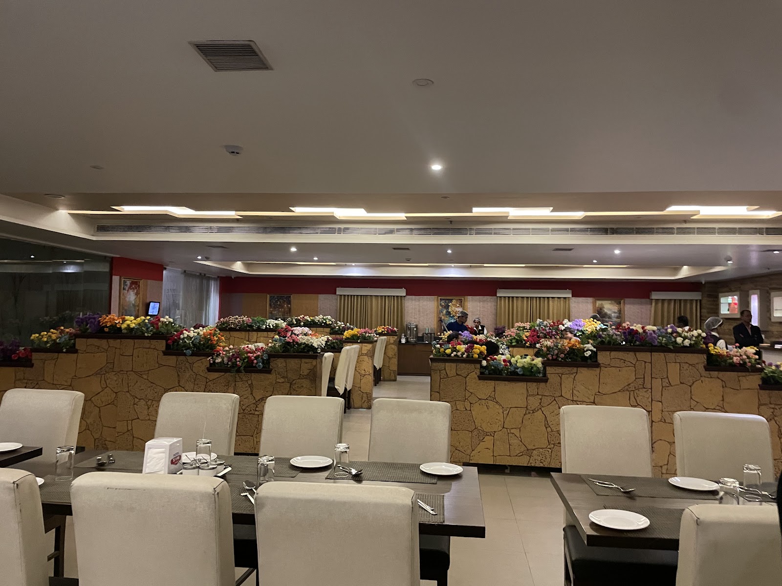 SVM Grand - Banquet Halls — Banquet Hall in Attapur, Hyderabad (on-site parking, in-house decoration, outside catering allowed, bar service available) — photo 2