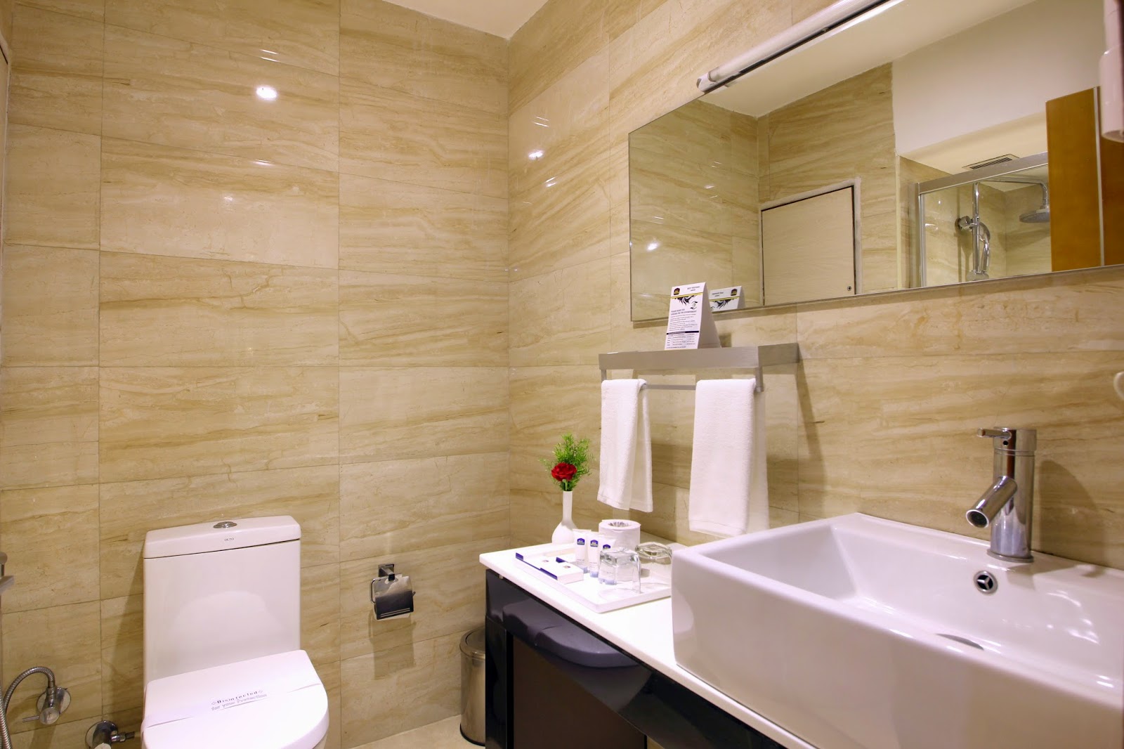 Best Western Ashoka — Banquet Hall in Lakdikapul, Hyderabad (on-site parking, in-house decoration, outside catering allowed, bar service available) — photo 4