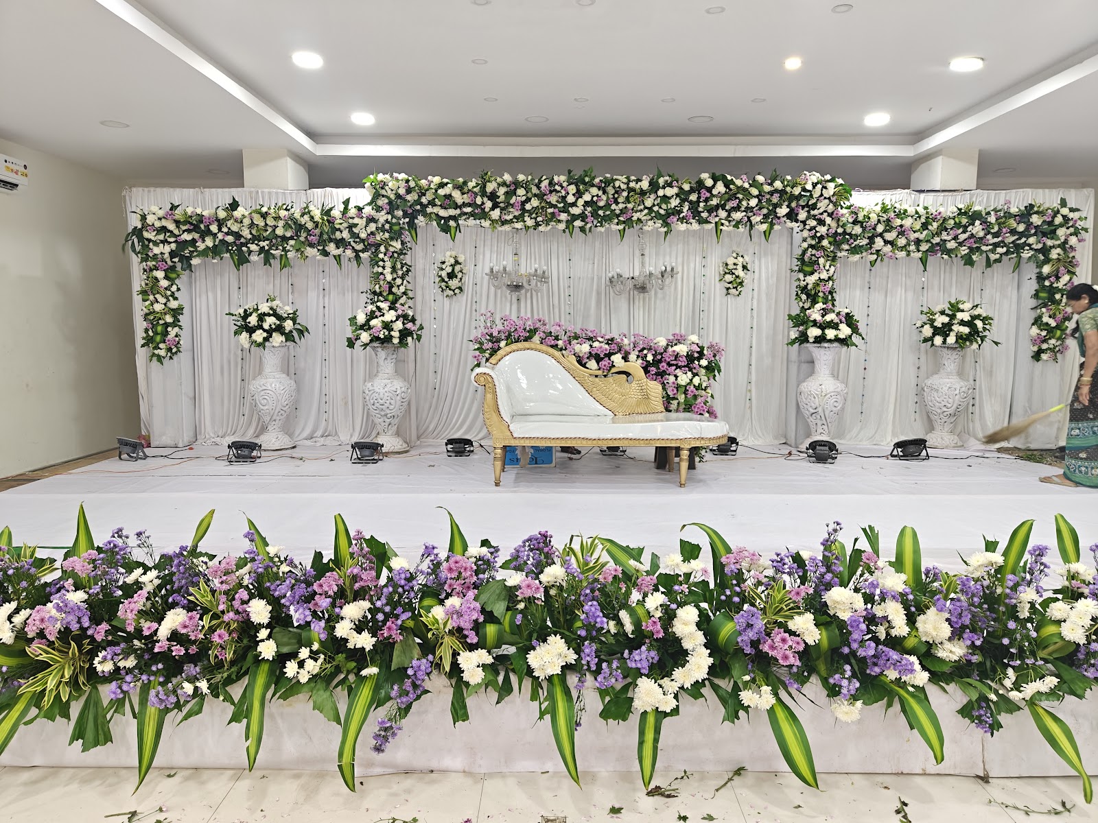 VNG Bevero  Banquet Halls — Banquet Hall in Hyderabad (on-site parking, in-house decoration, bar service available, 500–1000 guest capacity)