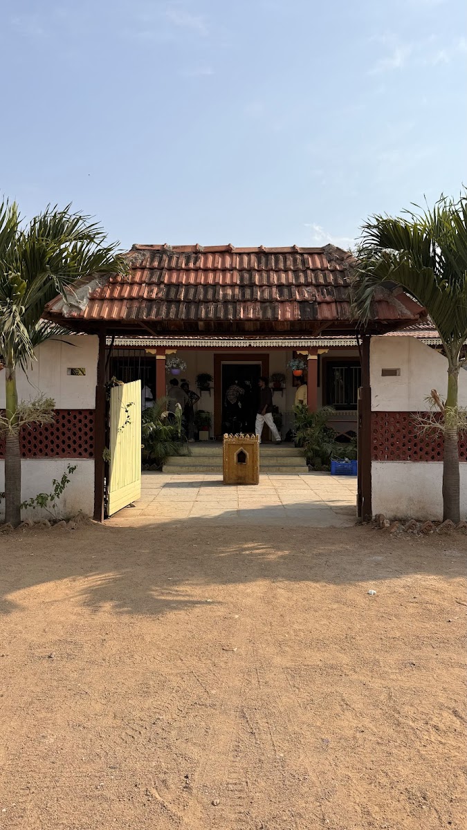 Chitra Mandhir Studio Resort — Resort in Aziz Nagar, Hyderabad (on-site parking, in-house decoration, DJ permitted, bar service available) — photo 2