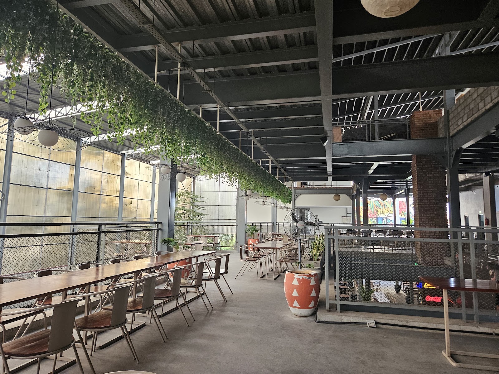 Backstreet Brewery — Pub/Bar in Marathahalli, Bangalore (on-site parking, in-house decoration, DJ permitted, bar service available) — photo 3